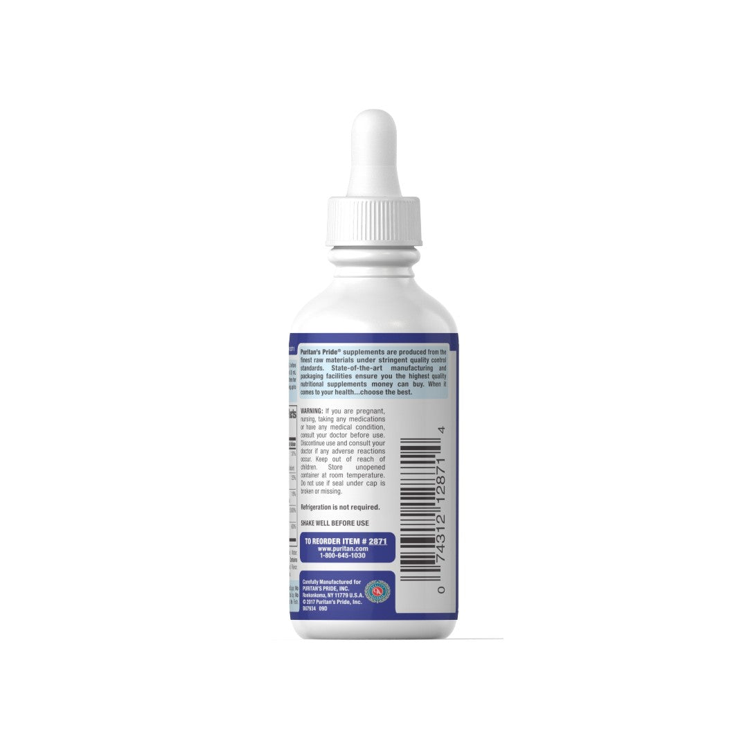 Eine Flasche Puritan's Pride B-Complex mit Vitamin B12 Liquid - 59 ml auf weißem Hintergrund.