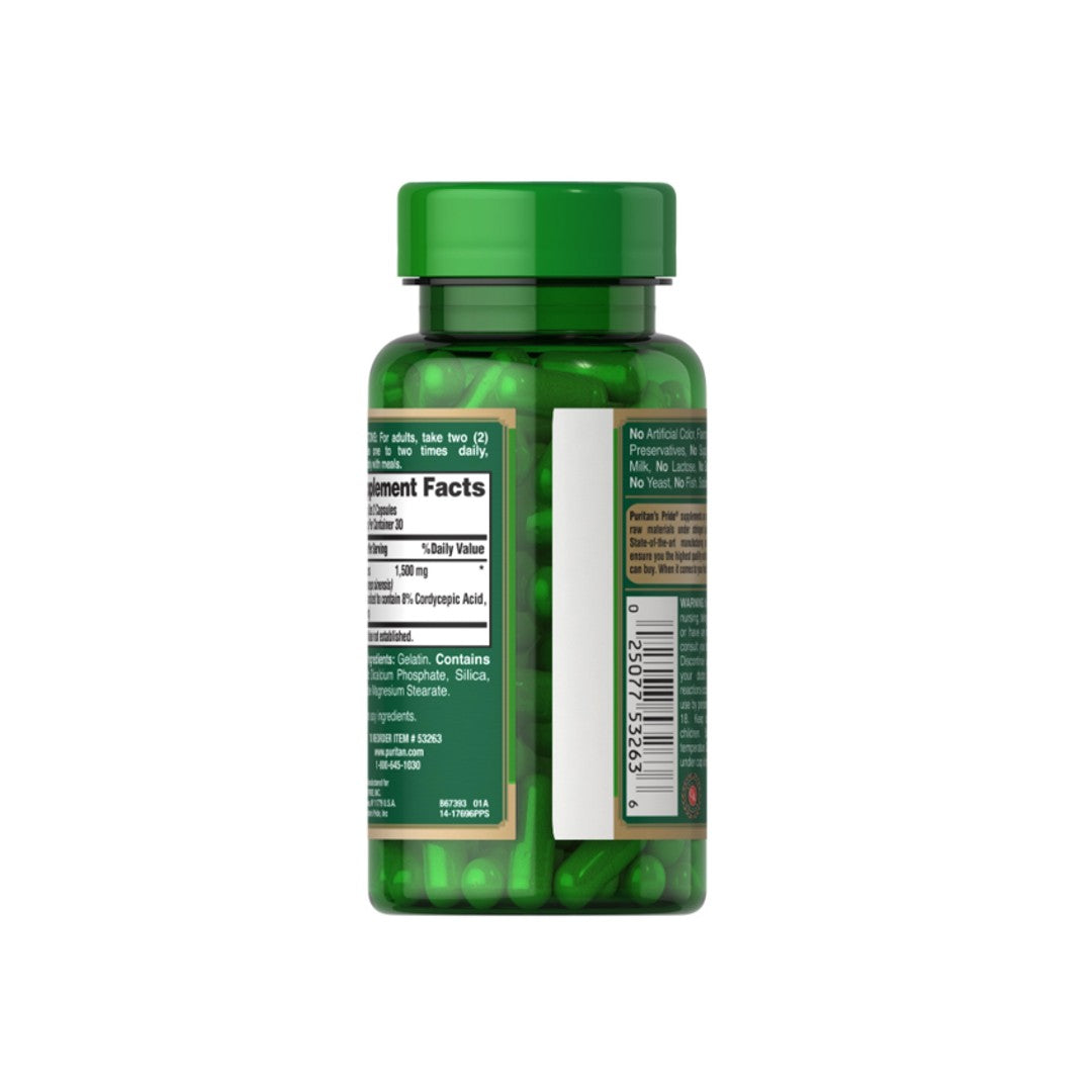 Eine Flasche Cordyceps - 1500 mg 60 Kapseln von Puritan's Pride auf einem weißen Hintergrund.